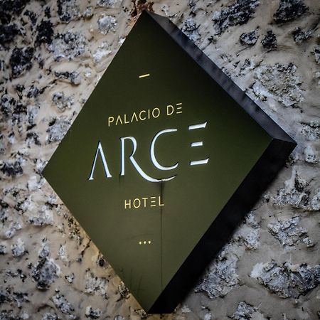Palacio De Arce Екстер'єр фото
