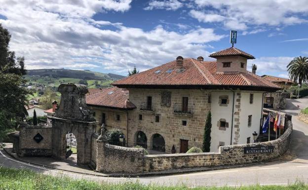 Palacio De Arce Екстер'єр фото